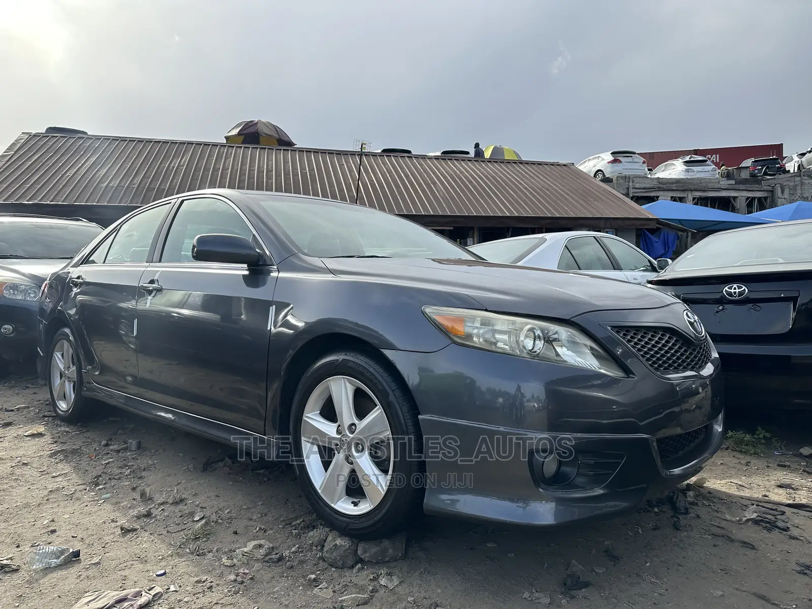 Toyota Camry 2011 Gray
