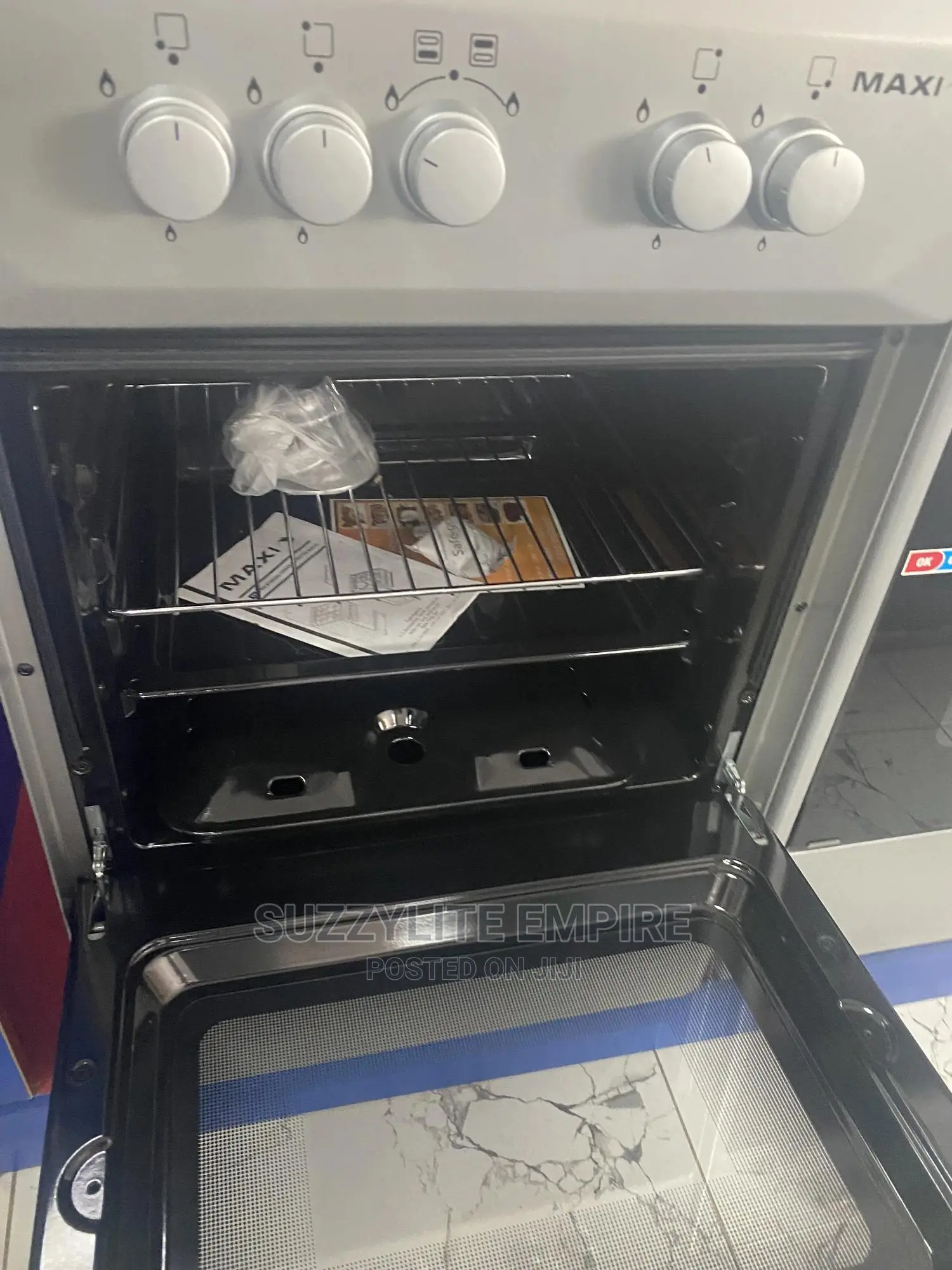 Maxi Authentic 50 by 50 Standing Gas Cooker