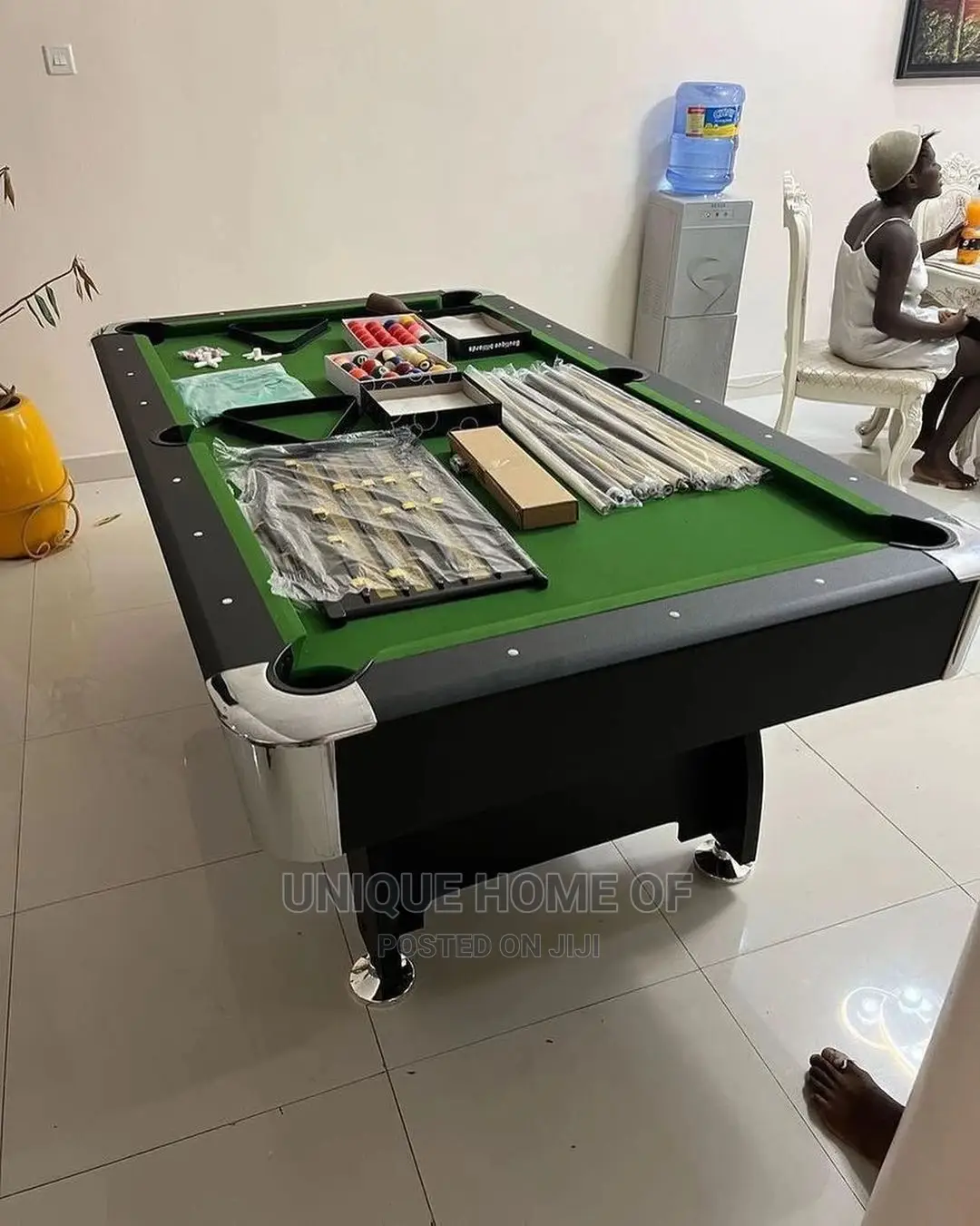 7ft X 4ft Snooker Pool Table With Complete Accessories