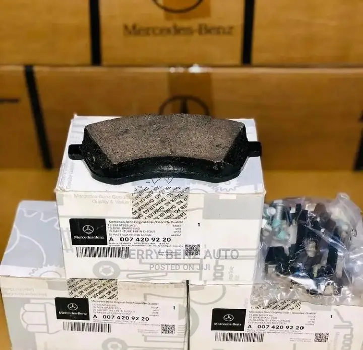 Original Brake Pads for C300,E350,ML350,GLE350,GLK350,GLA