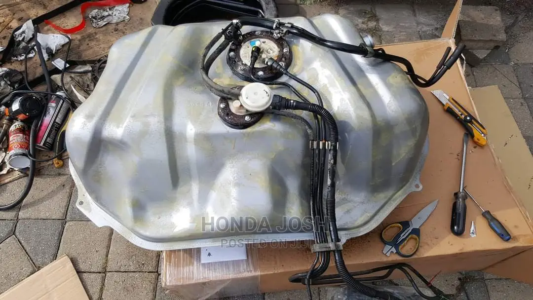 Fuel Pump and Fuel Tank 2008-2012 Honda Accord
