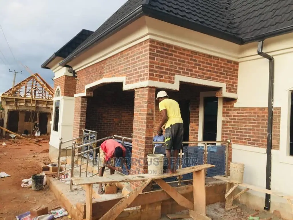 South African Bricks/Wall Screeding