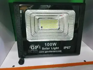 100 Watt Solar Flood Light