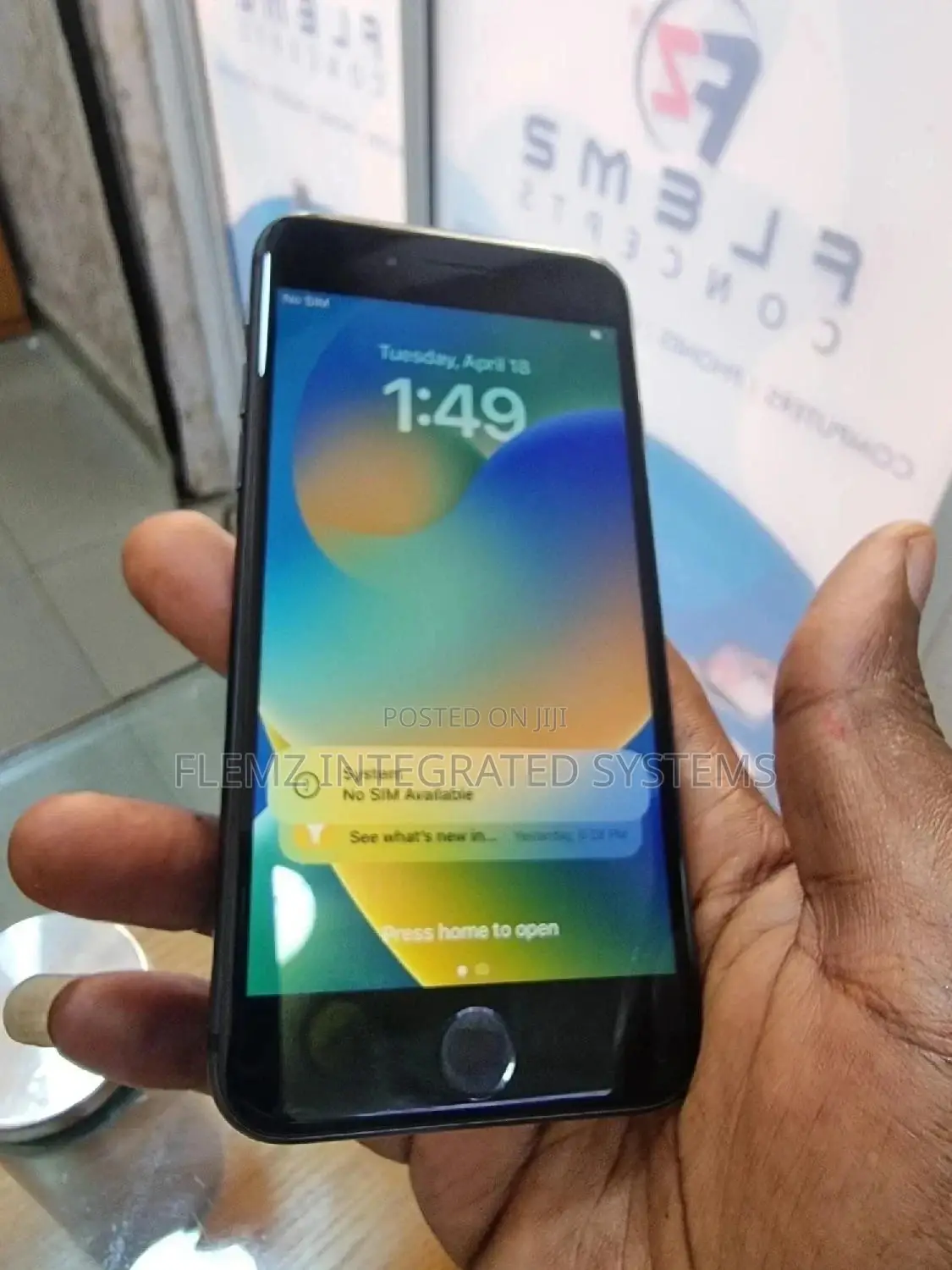 Apple iPhone 8 64 GB Black