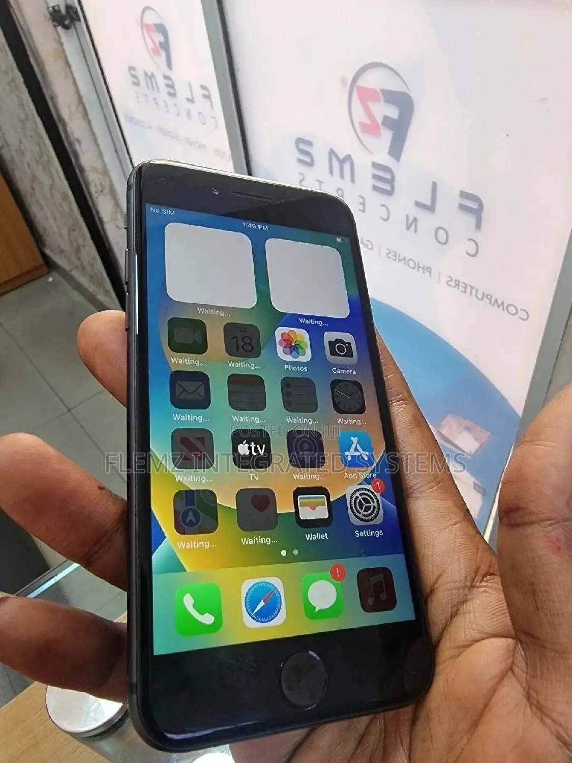 Apple iPhone 8 64 GB Black
