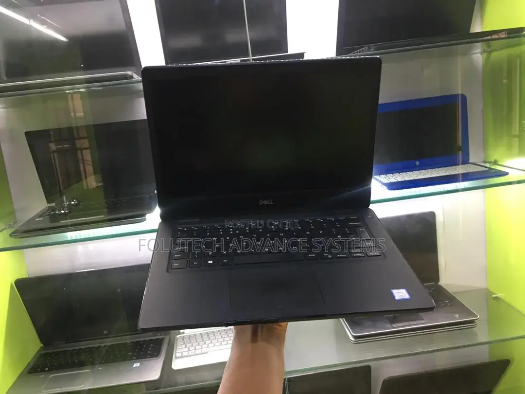 Laptop Dell Latitude 3400 12GB Intel Core i5 SSD 256GB