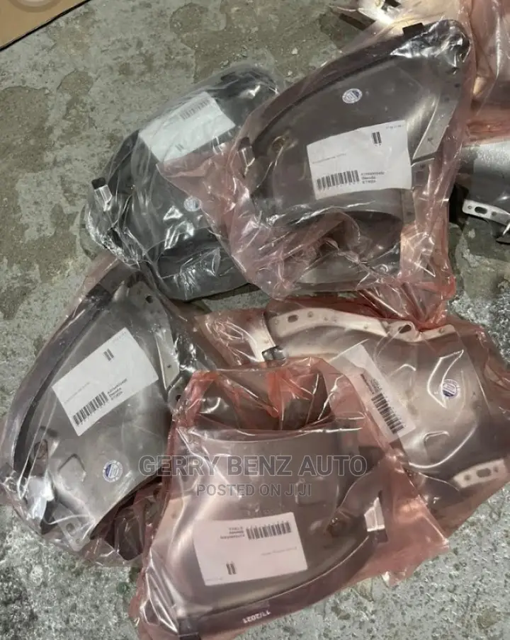Exhaust Mouth/Muffler for Glk350,Ml350,C300,E350