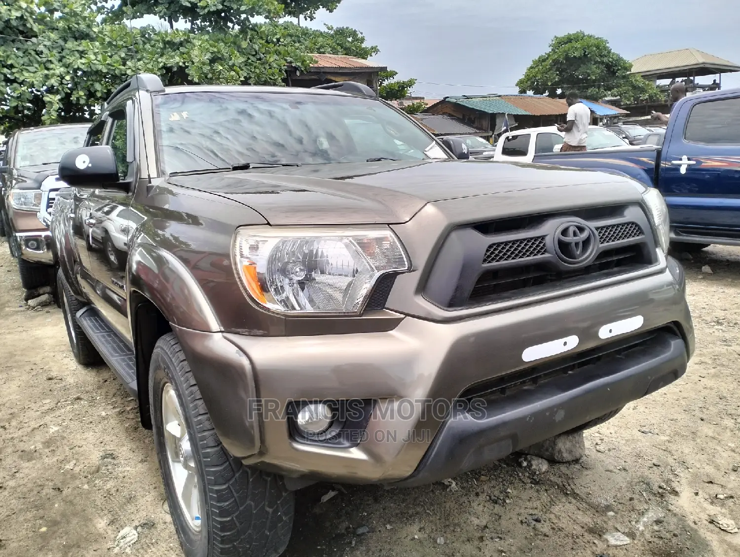 Toyota Tacoma 2014 Gray