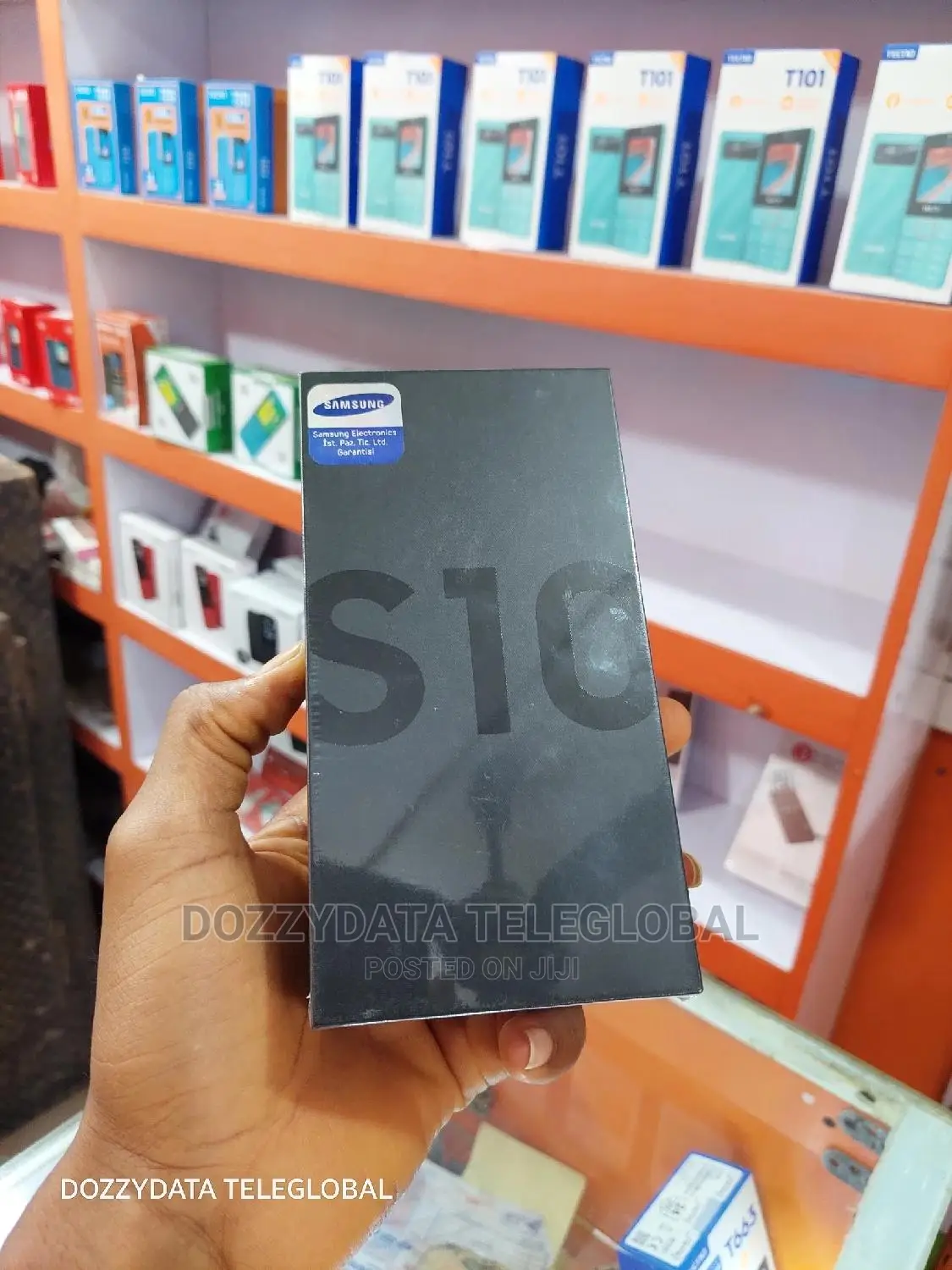 New Samsung Galaxy S10 128 GB