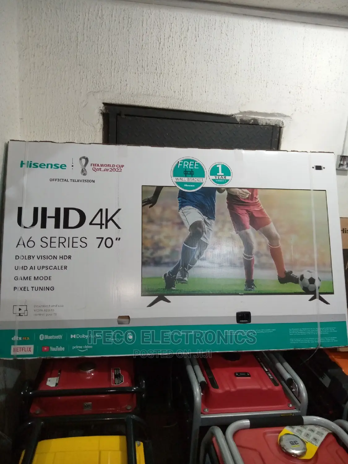 70inches Hisense Smart TV