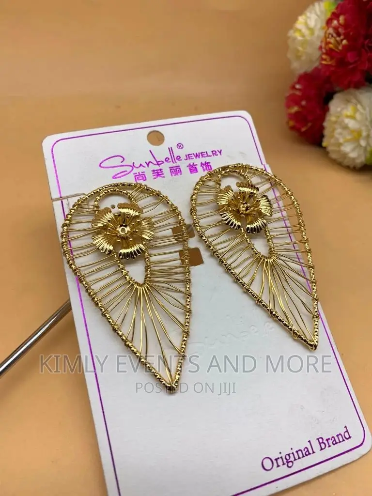 High Quality Non Fade Sunbelle Earings