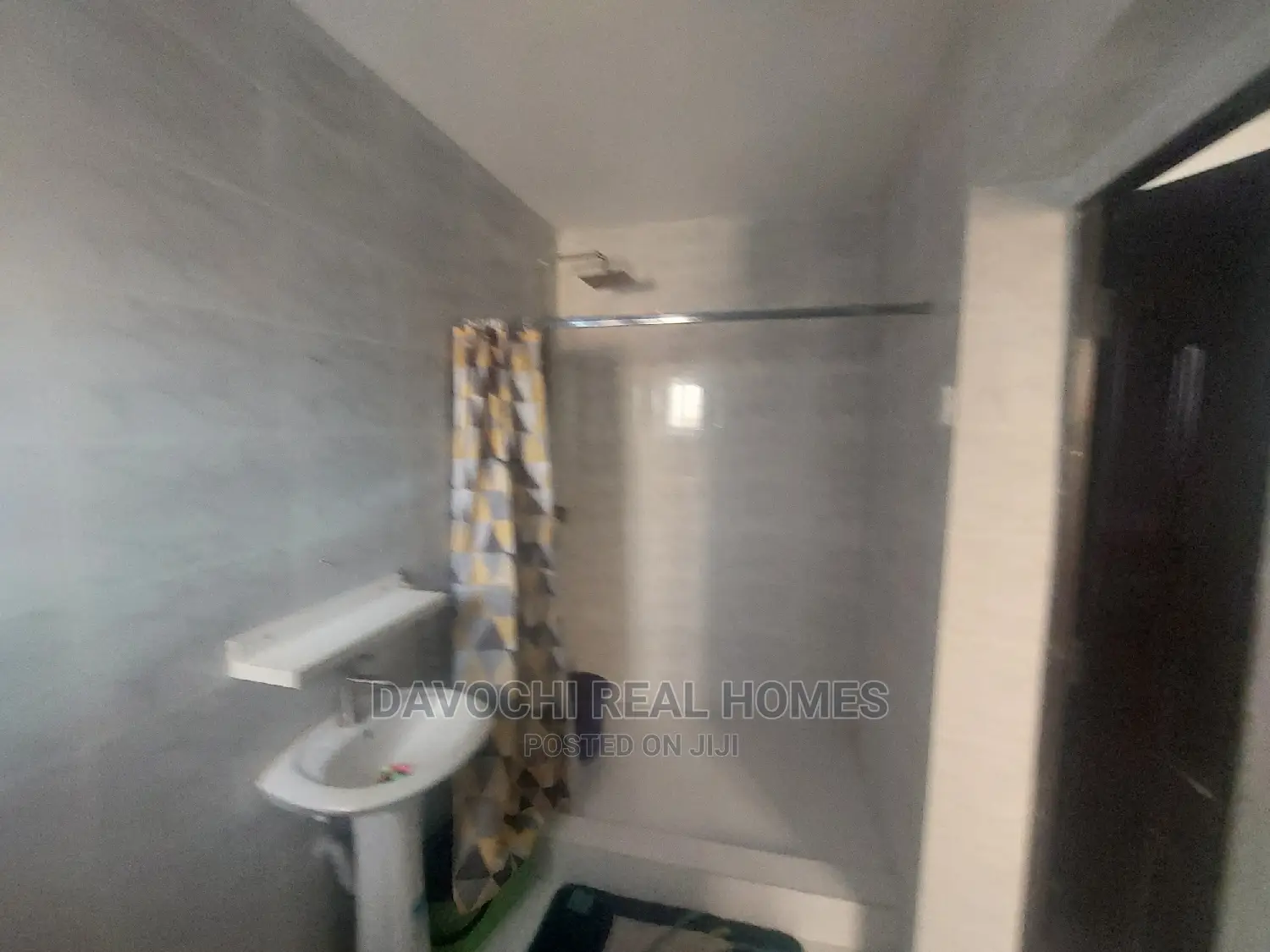 Furnished Mini Flat in Orchid Road, Lekki for rent