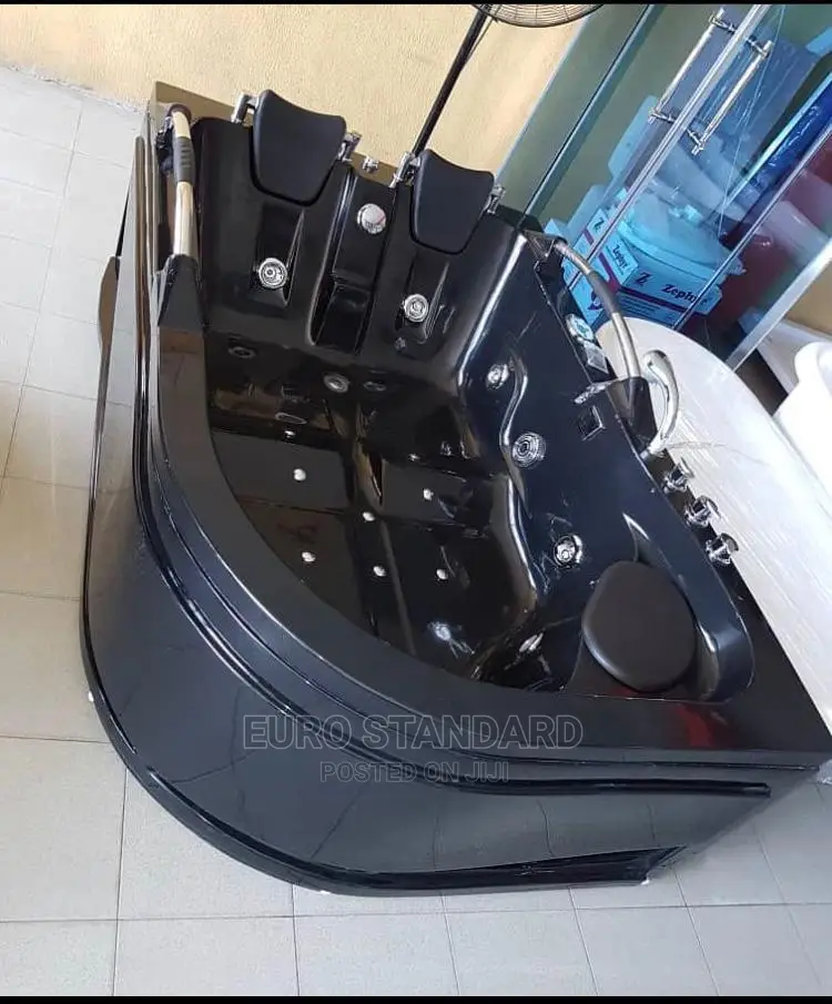 Luxury Double Black Jacuzzi