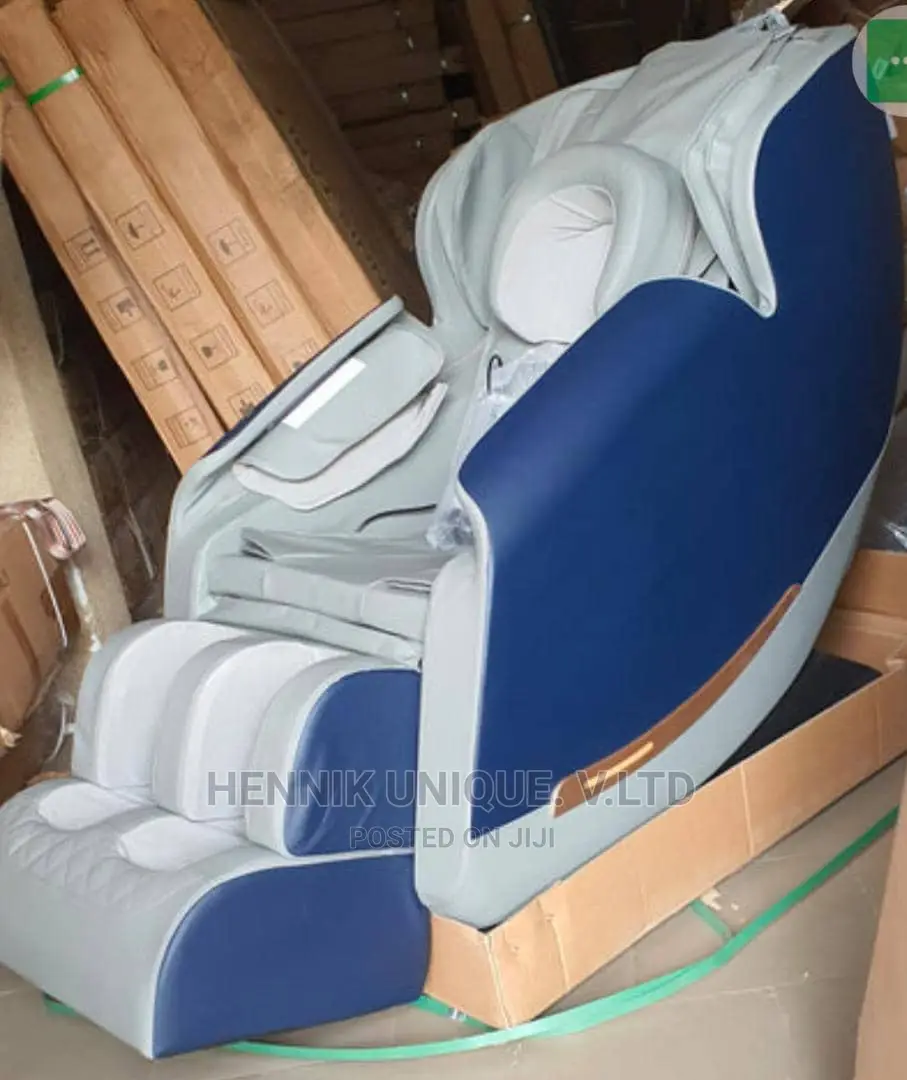 Big Sitting Full Body MASSAGE CHAIR
