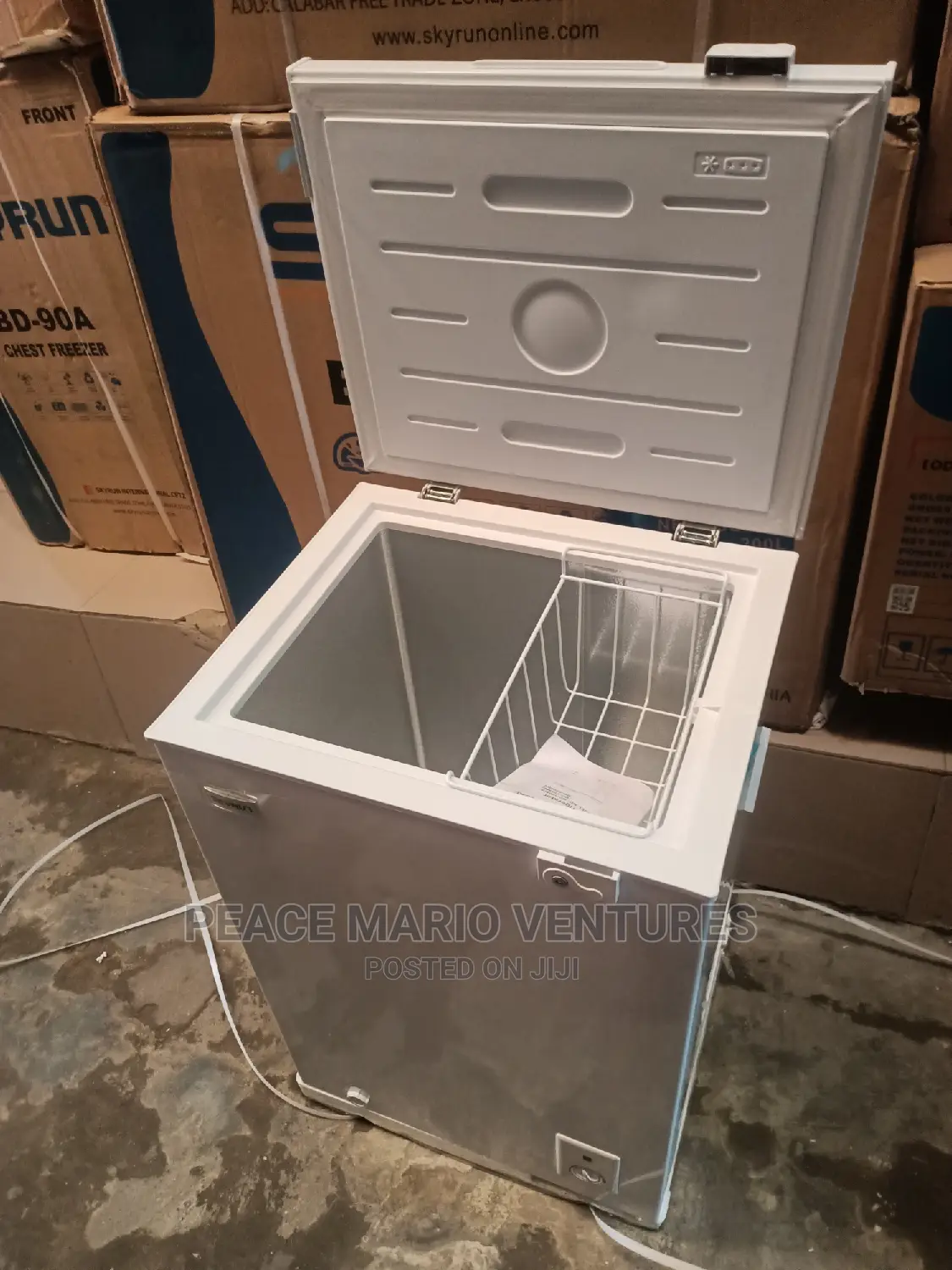 Original Skyrun Deep Freezer With 2years Warranty 100litres