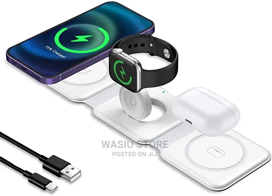 Magnetic Foldable 3 in 1 Charging Station