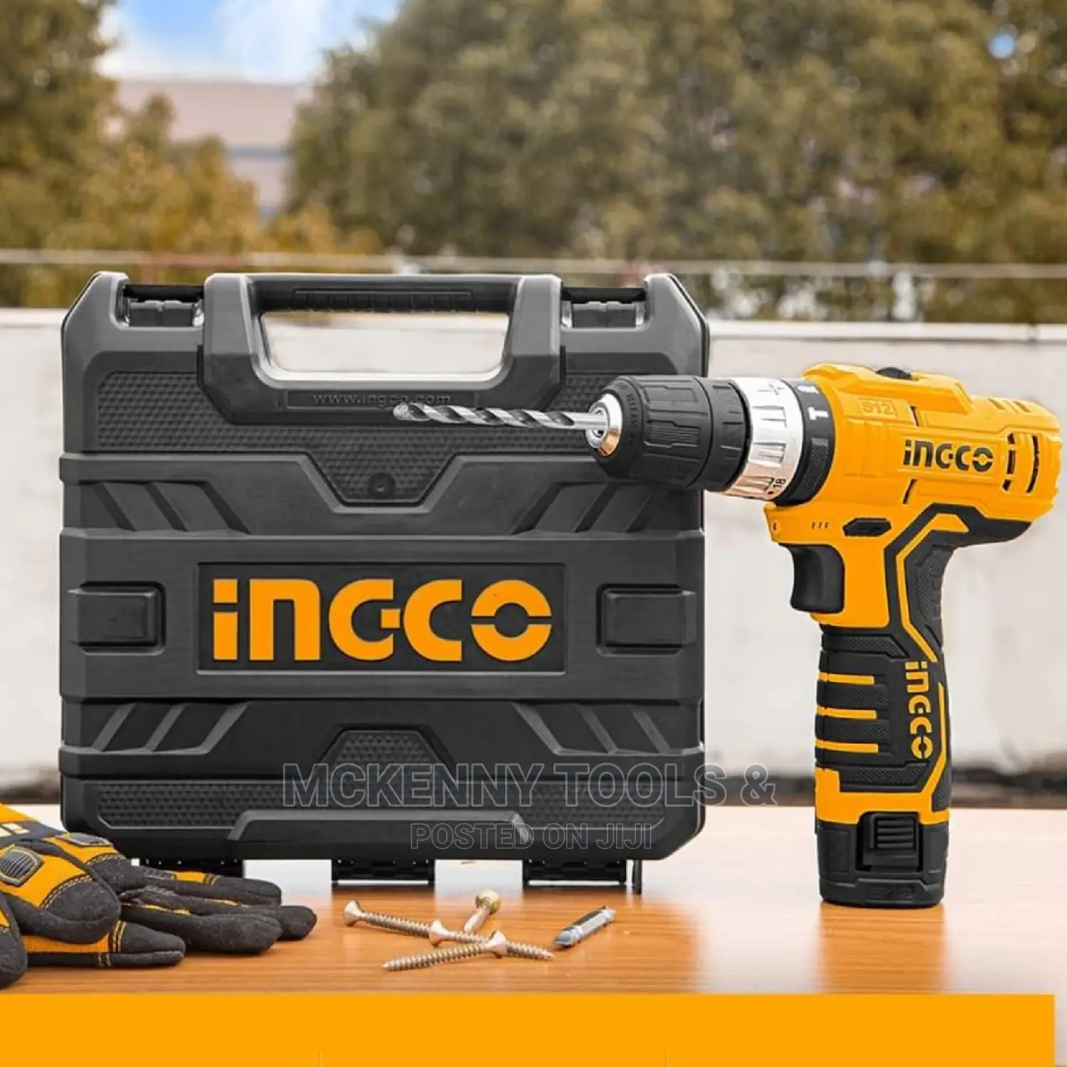 Lithium-Ion Cordless Drill Voltage:12V Chuck Capacity:0.8