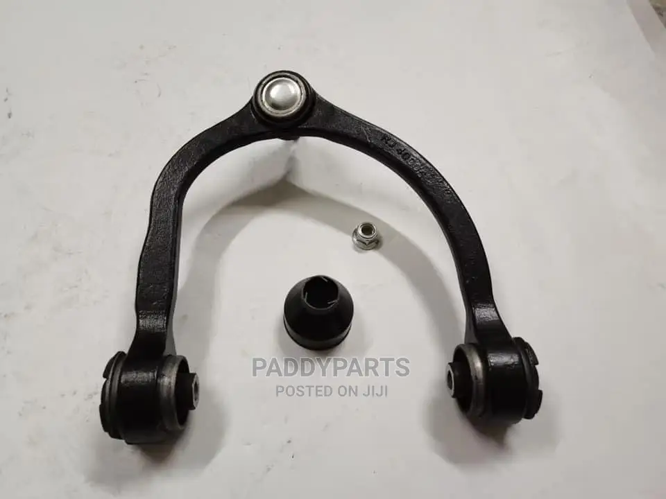 Chrysler 300 Upper Control Arm