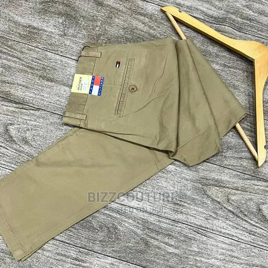 Original TOMMY HILFIGER CHINOS TROUSER Available in Store