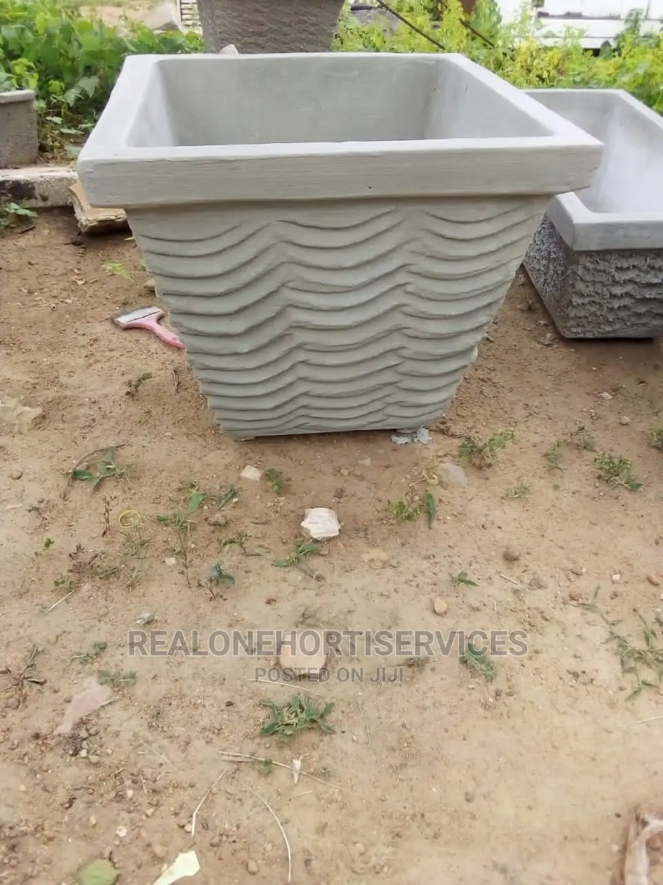 Concrete Planters for Herbs and Ornamental {Flower}