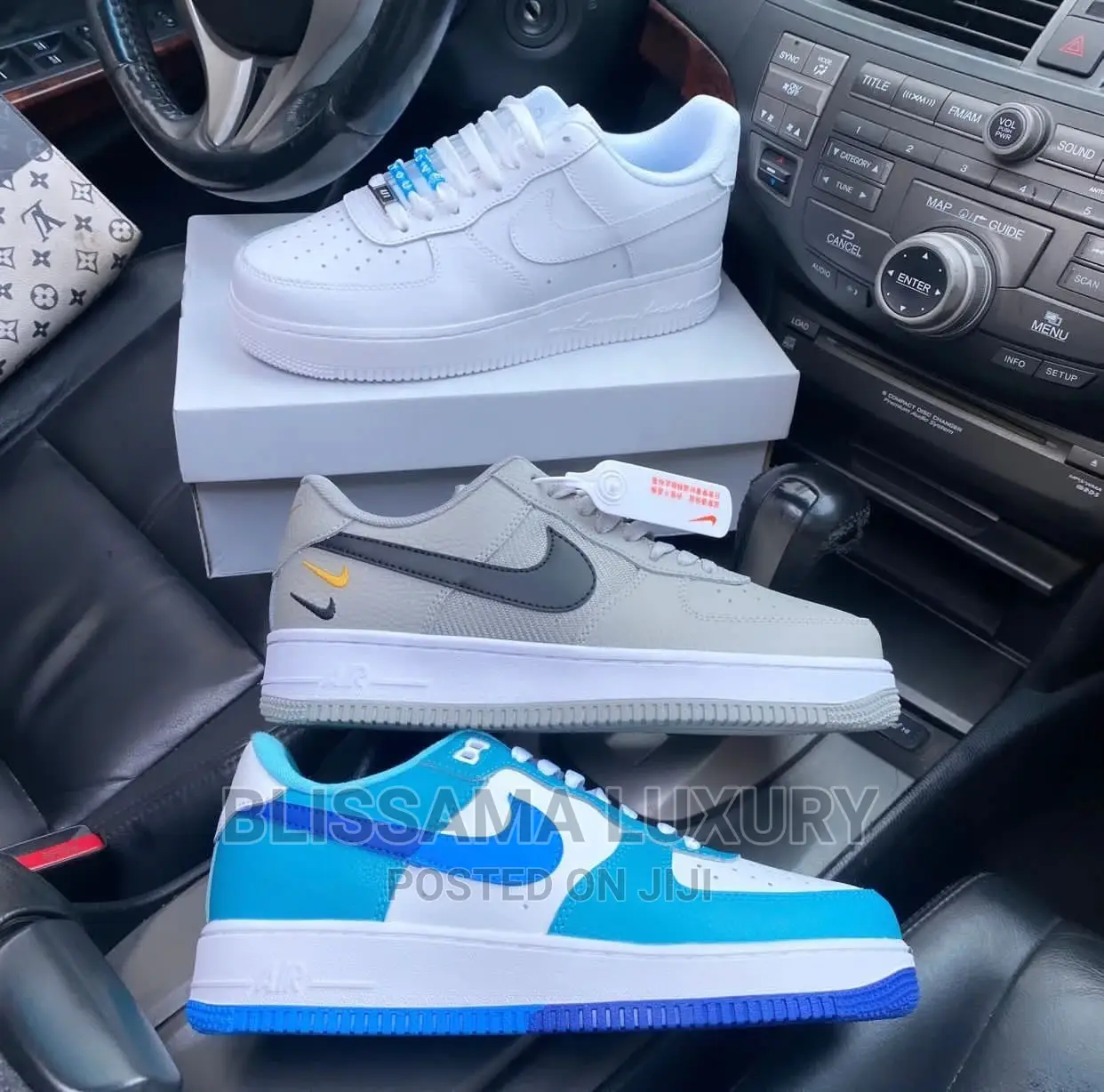Nike Airforce 1 Low Double Swoosh Sneakers