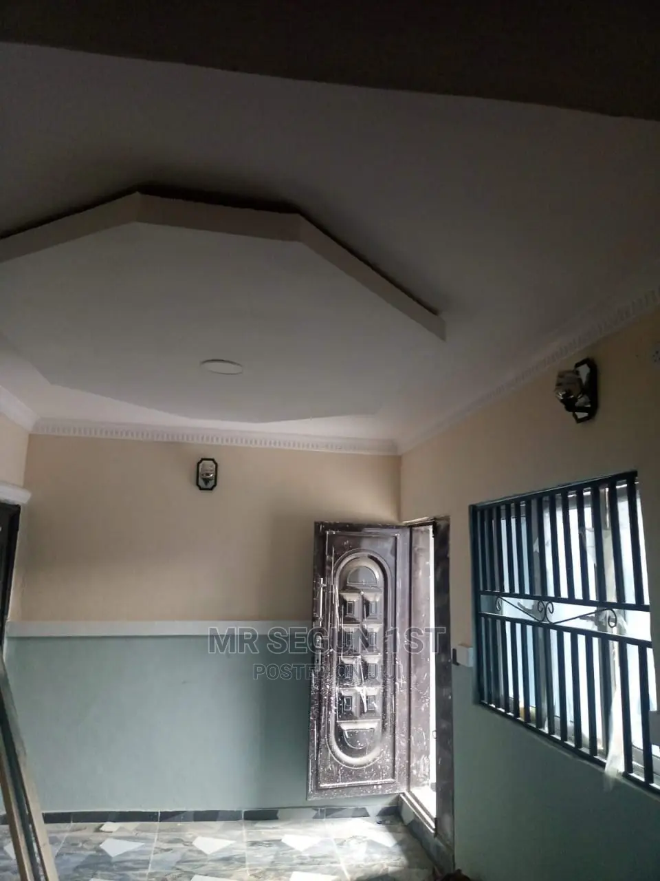 5bdrm Block of Flats in Providenc Estate, Akala Express for Sale