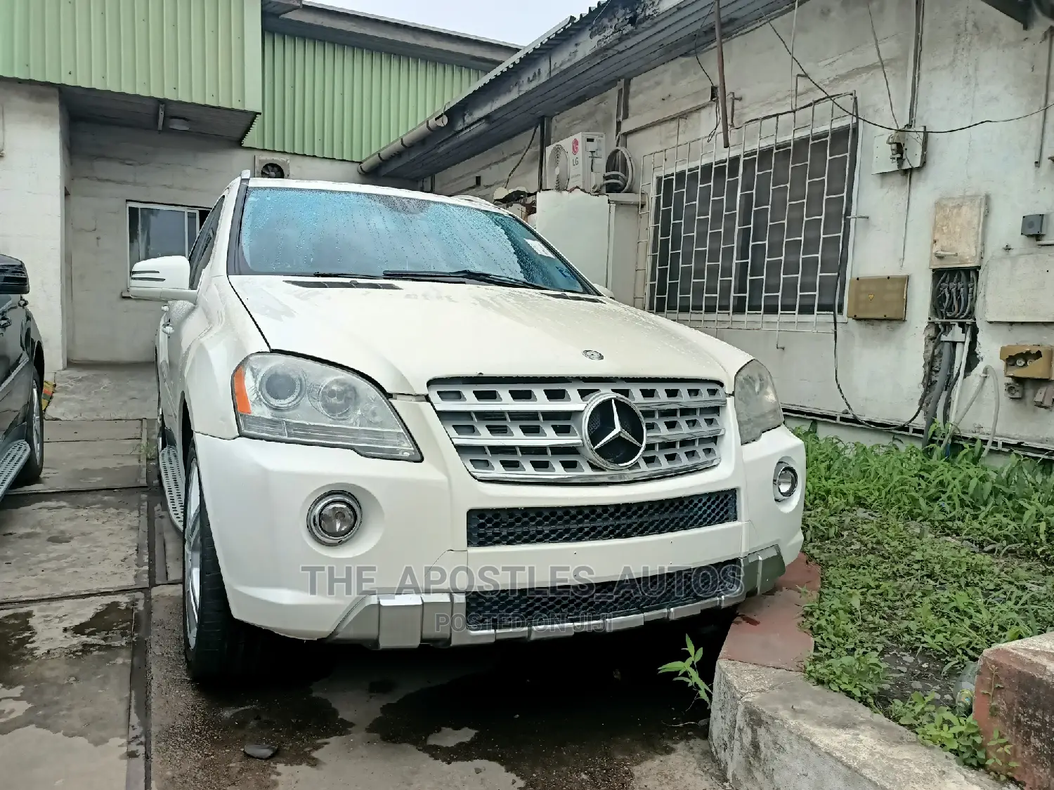 Mercedes-Benz M Class ML 550 4Matic 2011 White