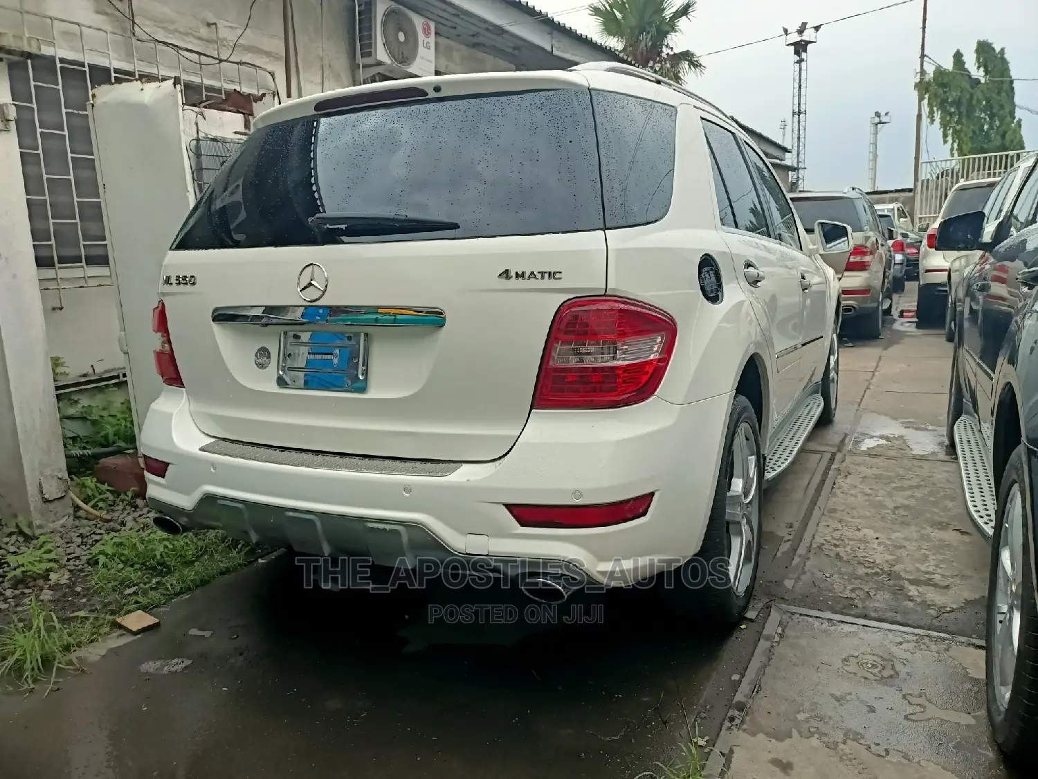 Mercedes-Benz M Class ML 550 4Matic 2011 White