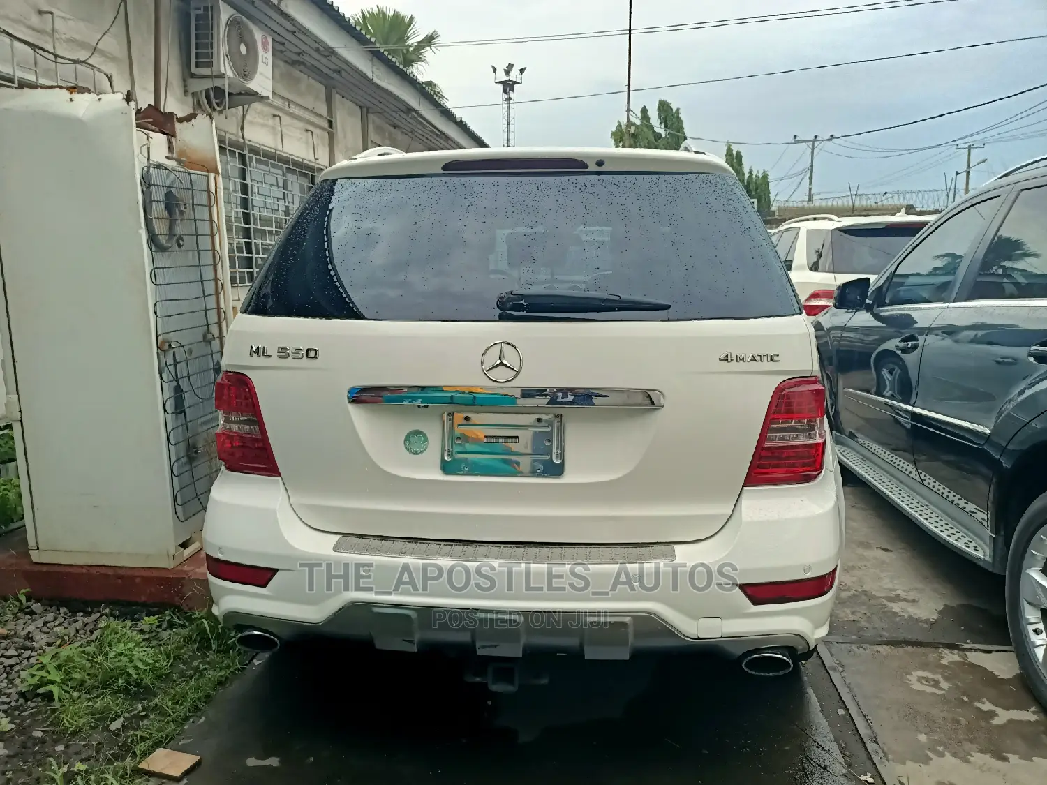 Mercedes-Benz M Class ML 550 4Matic 2011 White