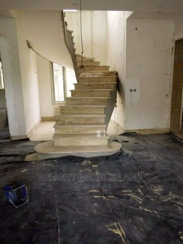 Imported Granites Slabs for Staircase