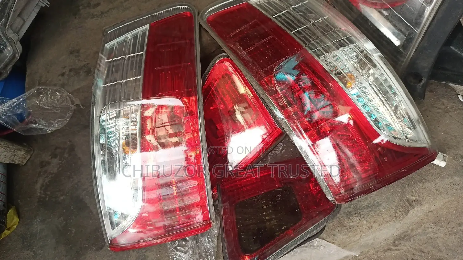 Complete Back Lights for Avensis 2010 Saloon Type