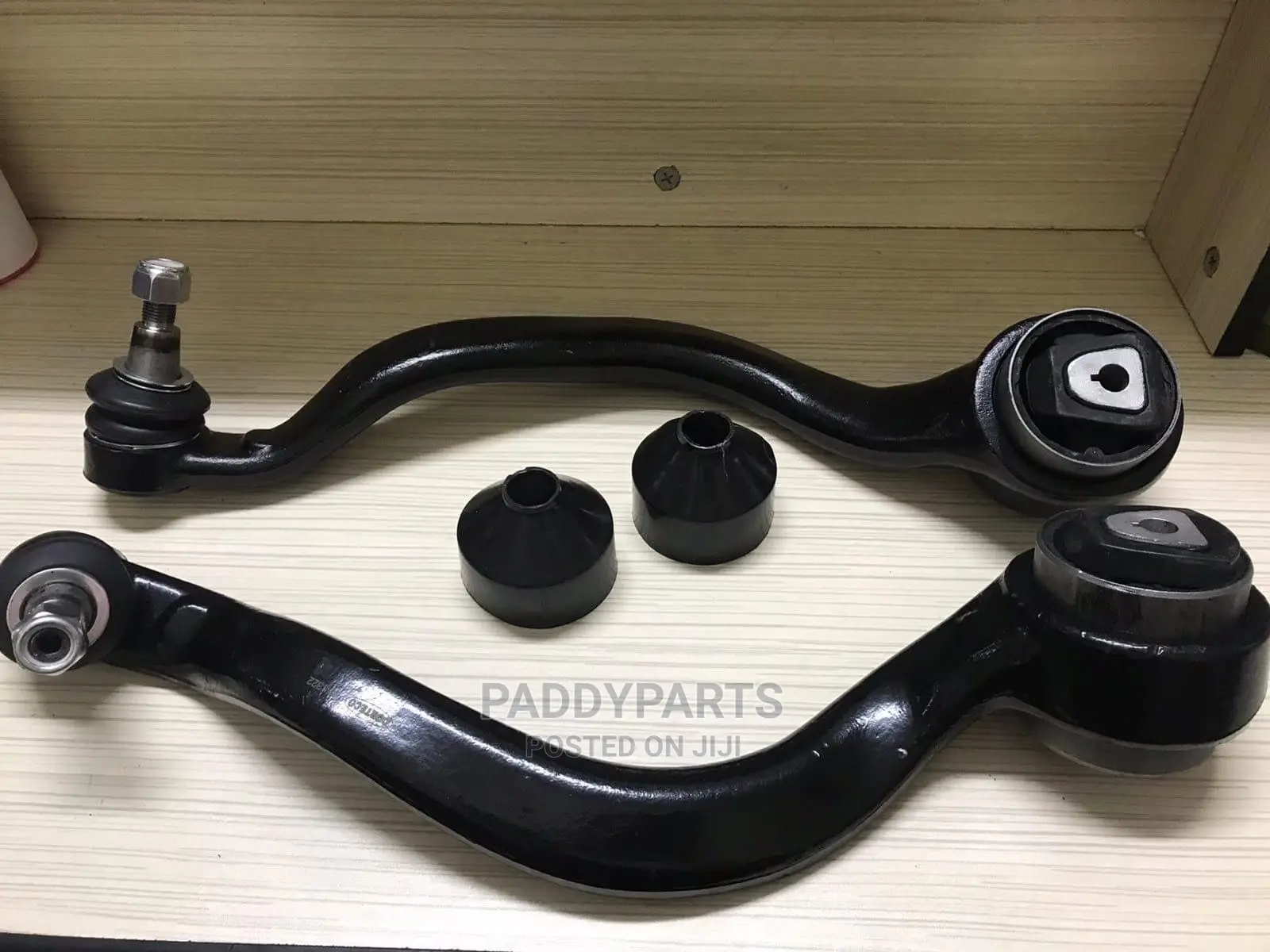 BMW X6 Lower/ Upper Control Arm