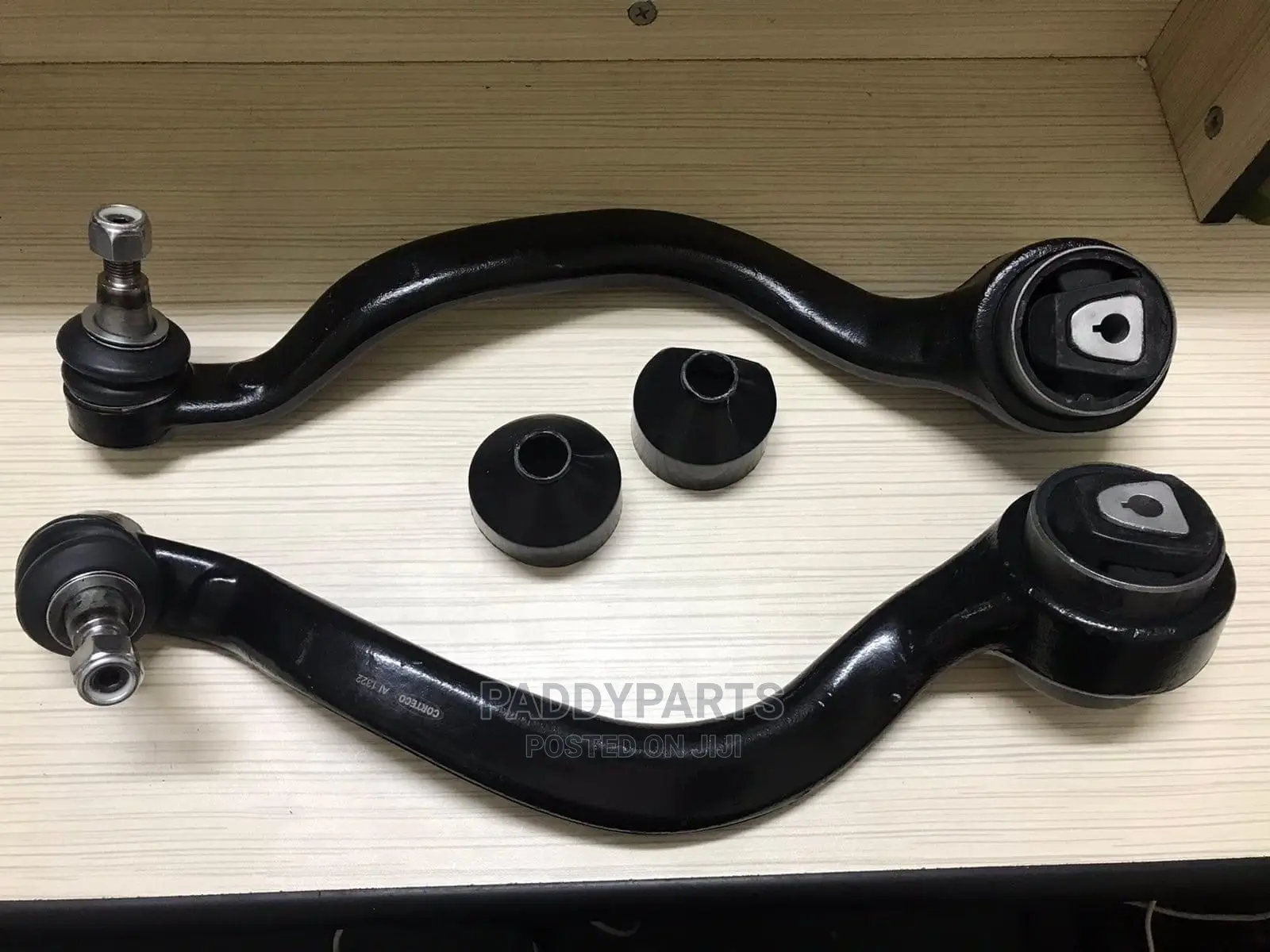 BMW X6 Lower/ Upper Control Arm
