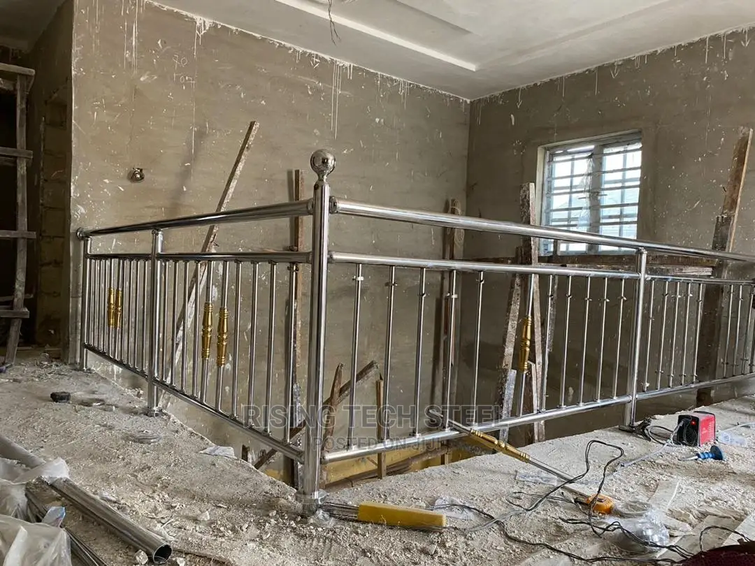 Stainless Stairs and Bankonly Design