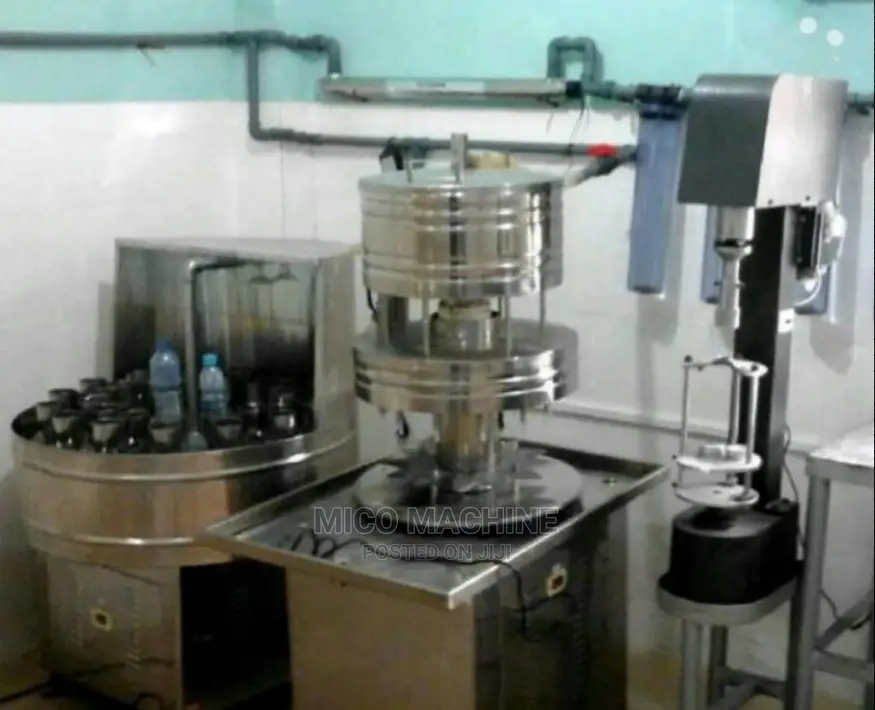 12 Nozzles Bottle Filling Machine