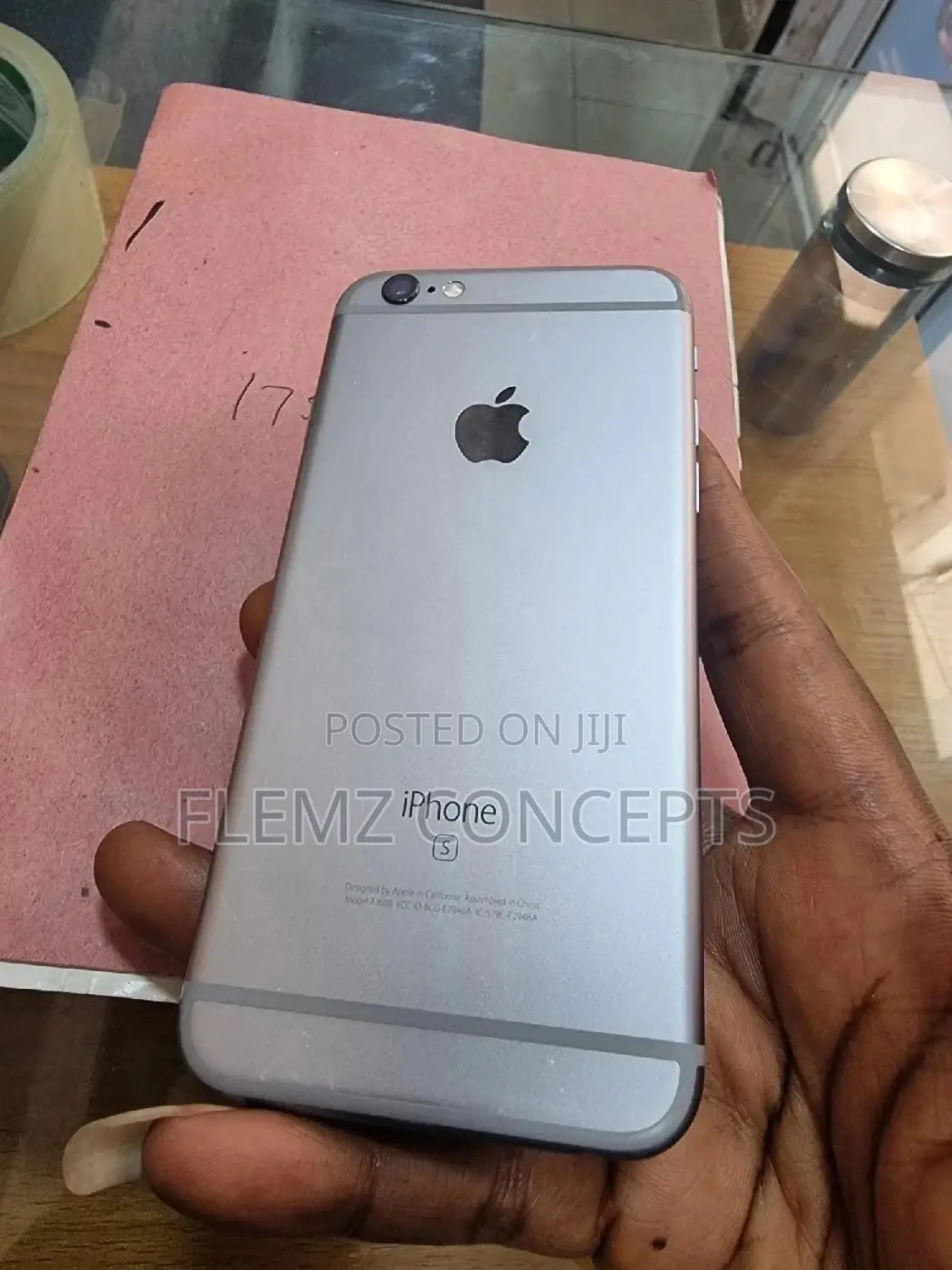 Apple iPhone 6s 32 GB Gray