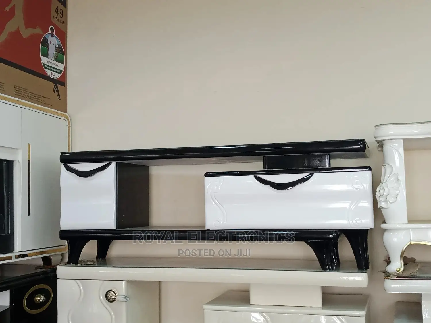 Just Released Modern Living Room TV Stand With Drawers