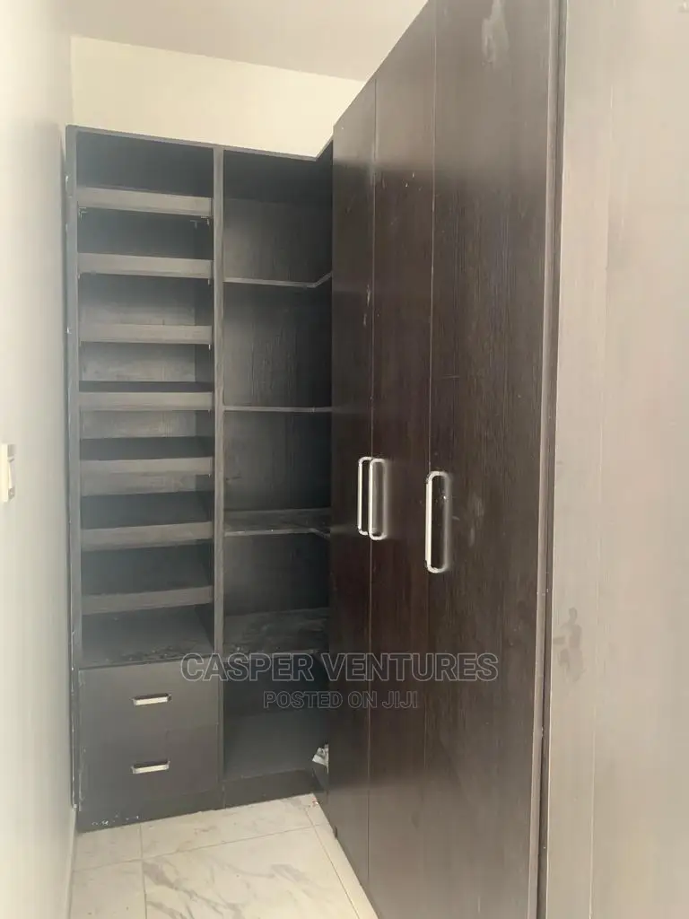 Studio Apartment in Itedo, Idado for rent