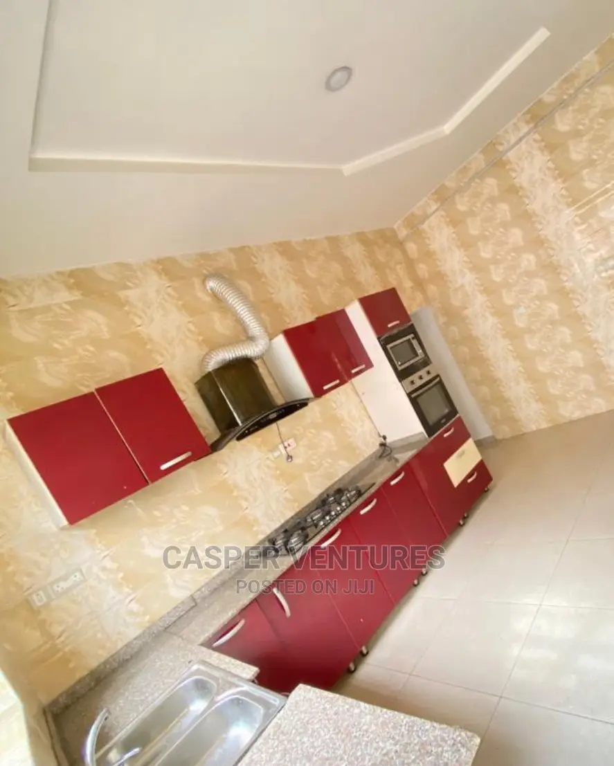 Studio Apartment in Itedo, Idado for rent