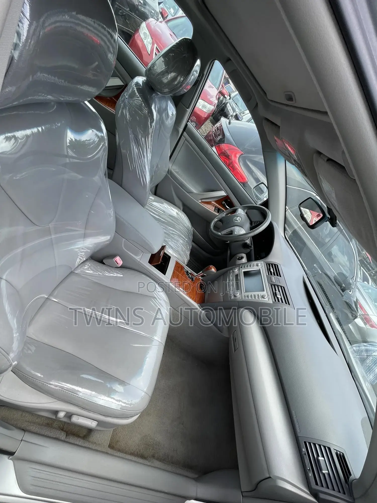 Toyota Camry 2010 Silver