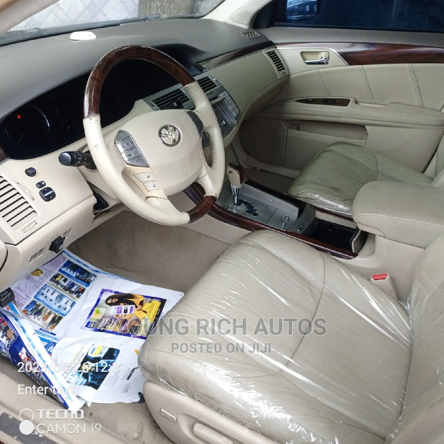 Toyota Avalon 2008 Red