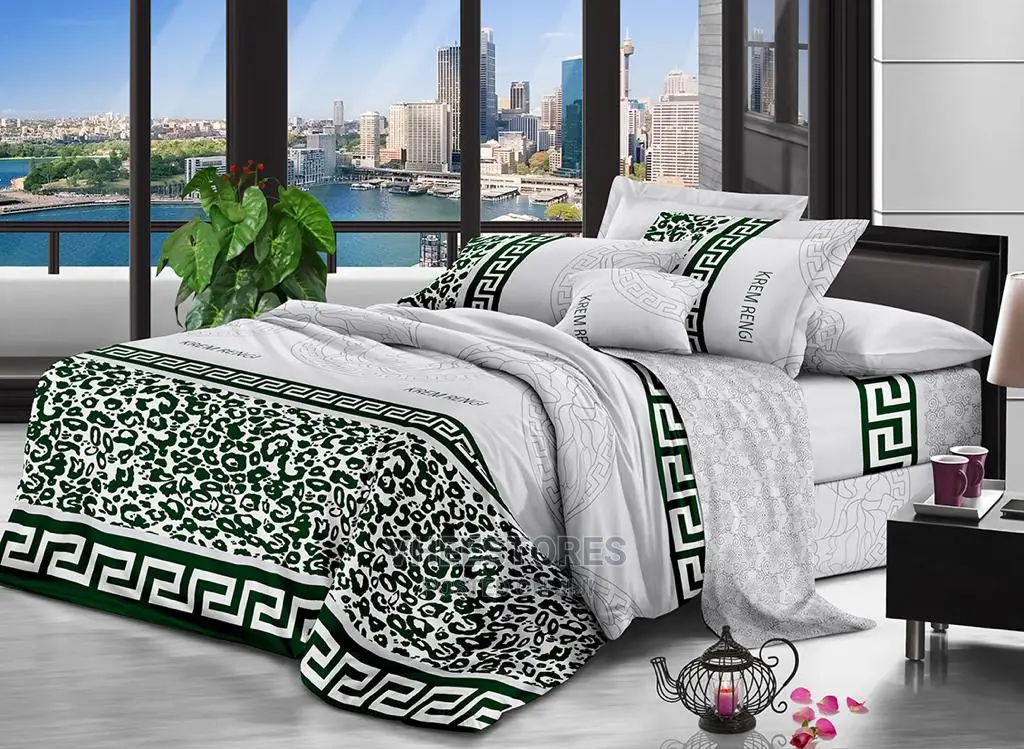 Family Size Bedsheet With 4 Pillowcases (Duvet Is Available)