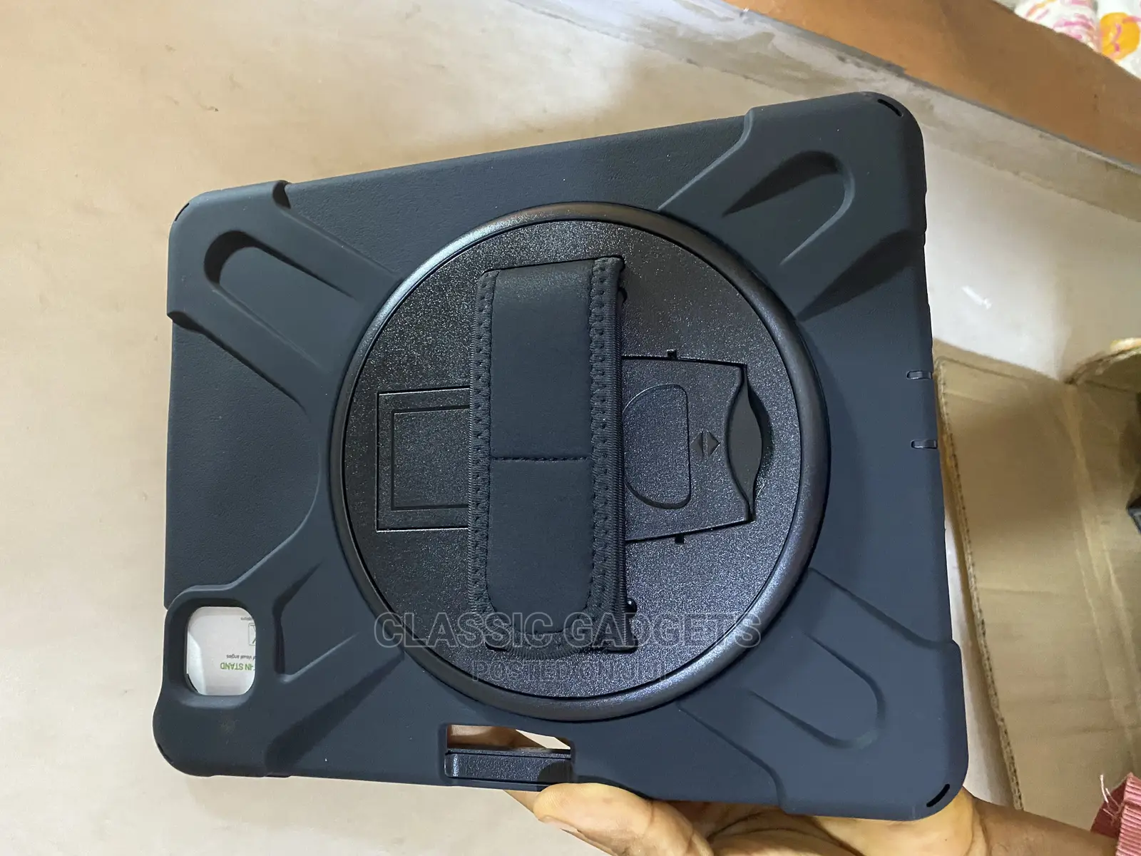 Defender Shockproof 3 In1case for iPad Pro 11/ 10.9 5th Gen