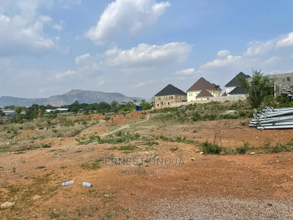 Flat Land in Efab Metropolis for Quick Sale