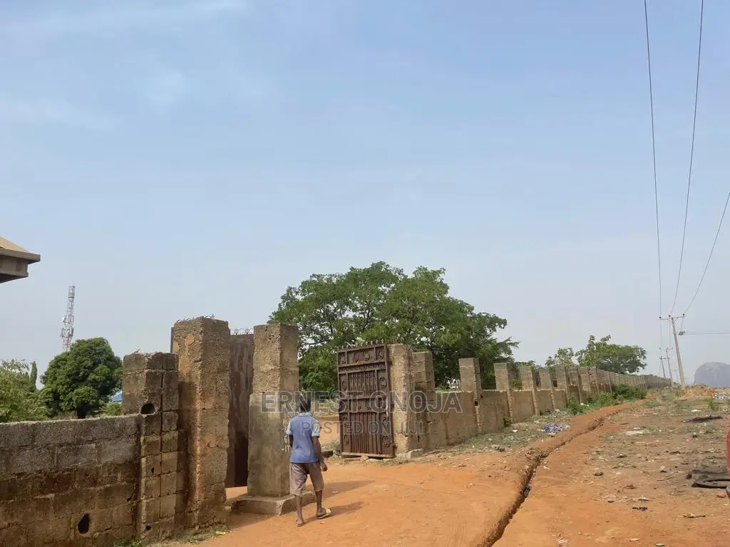 3 Hecters of Multi Purpose Land on Kubwa Express Way