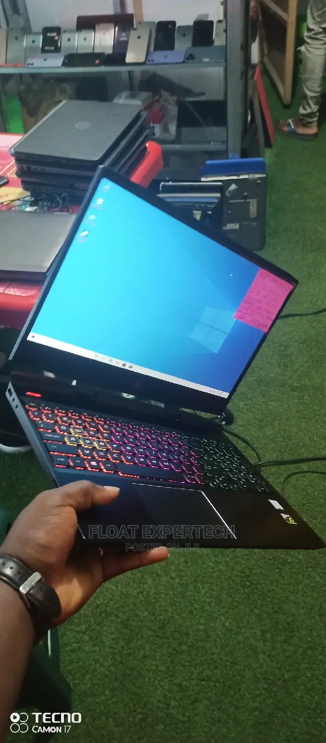Laptop HP Omen X 8GB Intel Core I5 HDD+SSD 2T