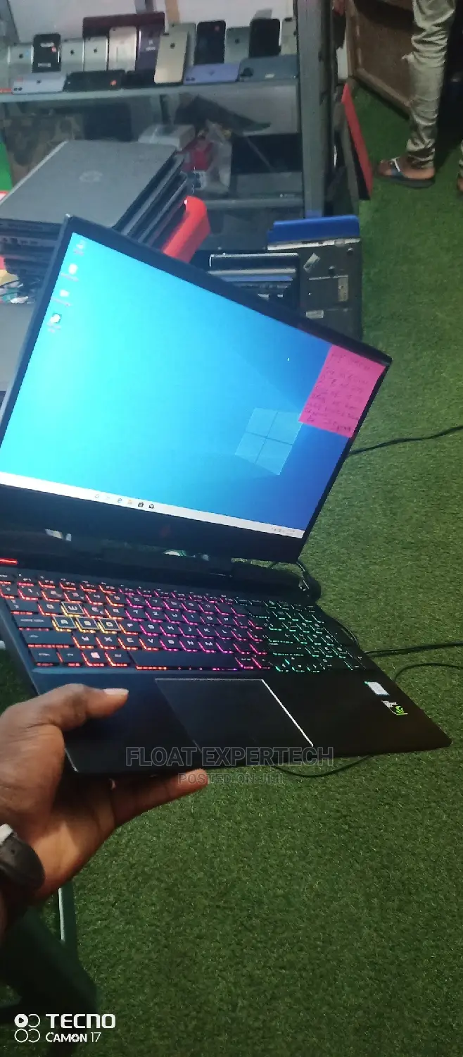 Laptop HP Omen X 8GB Intel Core I5 HDD+SSD 2T