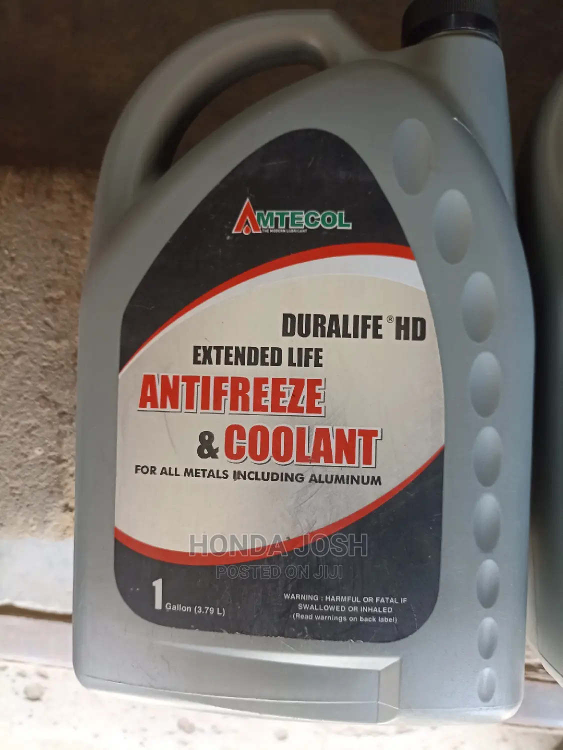 Radiator Coolant and Antifreeze Pre-Diluted 50/50