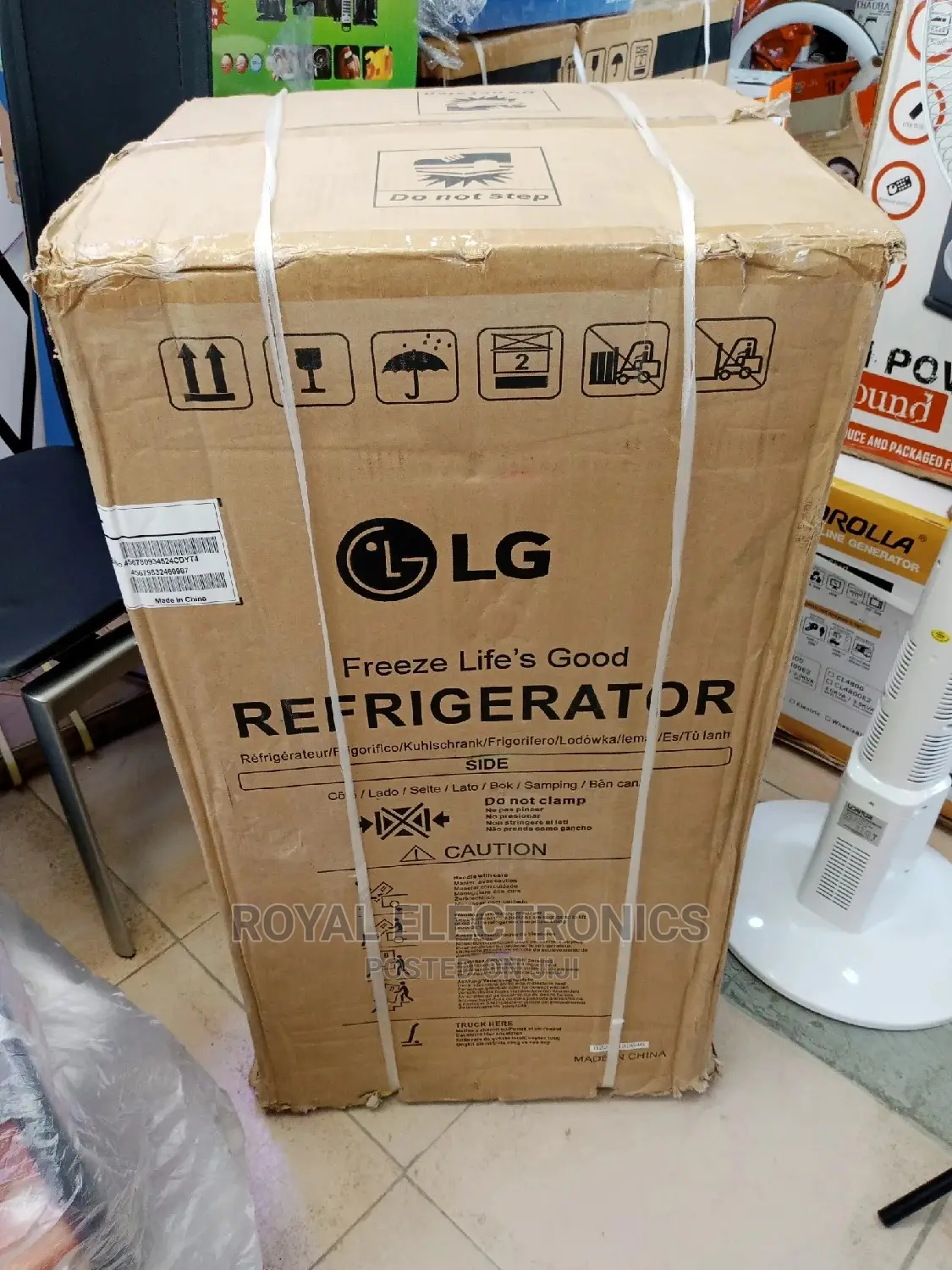 Outstanding LG Double Door Refrigerator(Silver)