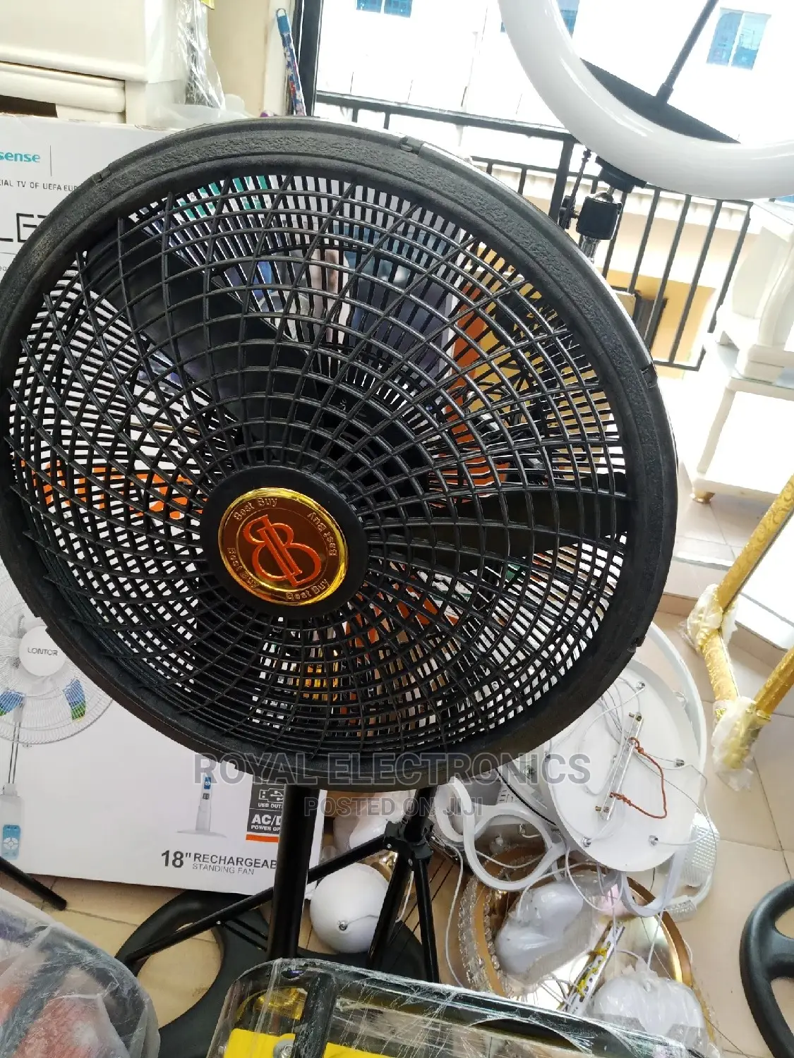 Heavy Duty BB 18-Inch Standing Fan Black